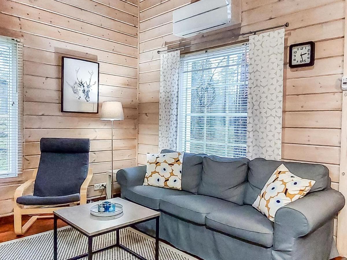 Holiday Home Yllaes Iisakki As- 10 B By Interhome Ylläsjärvi Esterno foto