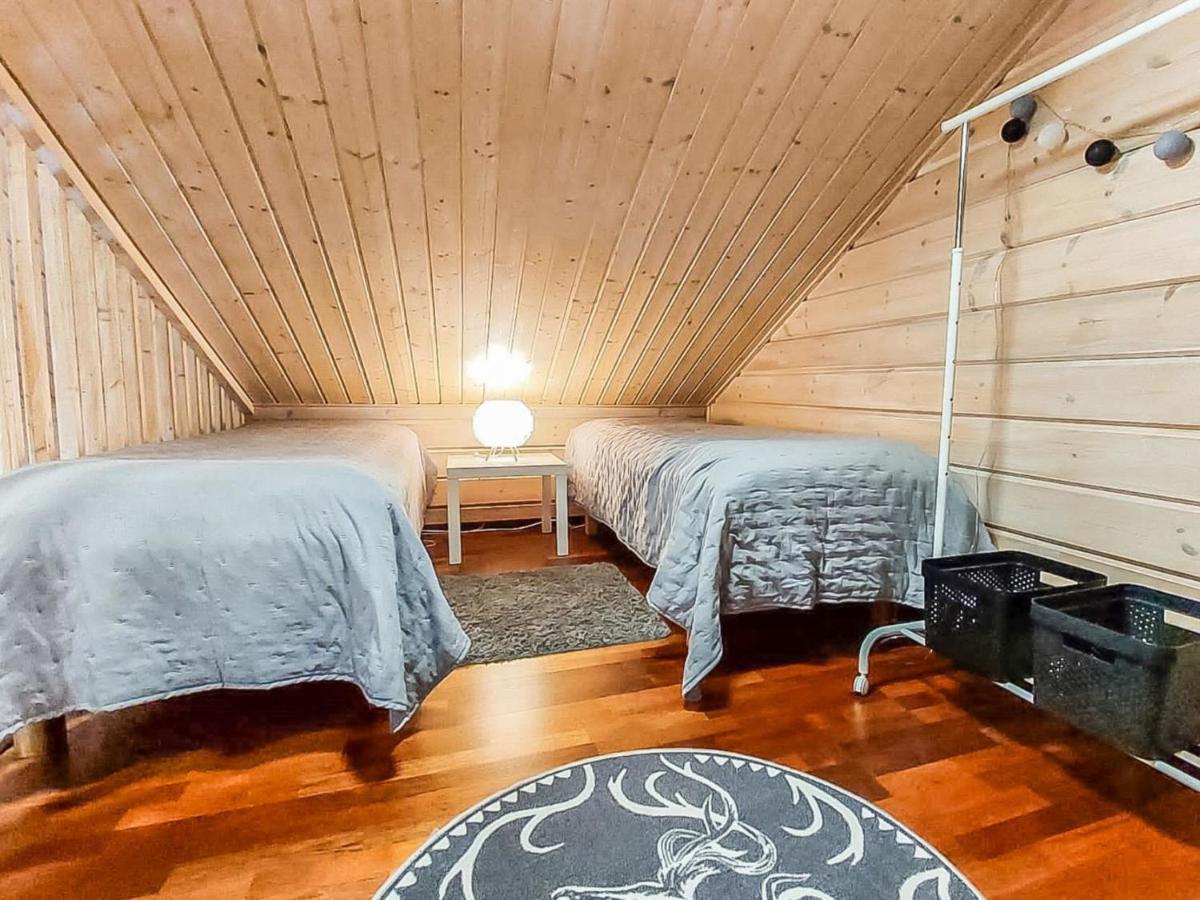 Holiday Home Yllaes Iisakki As- 10 B By Interhome Ylläsjärvi Esterno foto